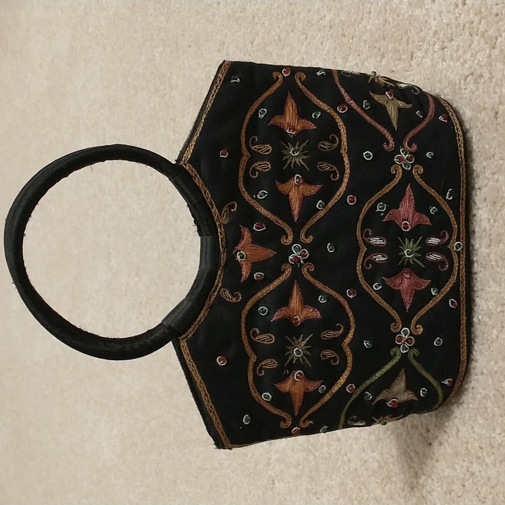 Embroidered Handbag - Picture 3 of 9